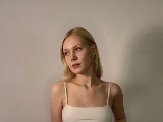 AishaNaeher Live Cam live cam verified models