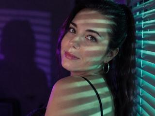 Aleksa92 Live Cam live cam bed sex
