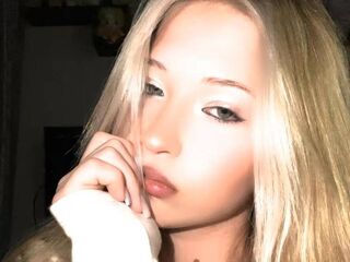 AnjanetteGalpin Live Cam live cam 18 year old