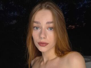 EmilliaFox Live Cam live cam street