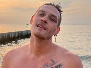 JosephThomas Live Cam live cam ladyboy