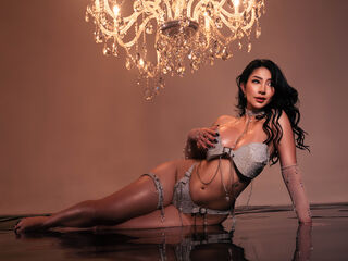 LiaWells Live Cam live cam TEEN 18+
