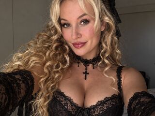 MargaretheBerger Live Cam live cam miniskirt