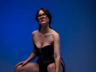 MarieFitch Live Cam live cam shaved