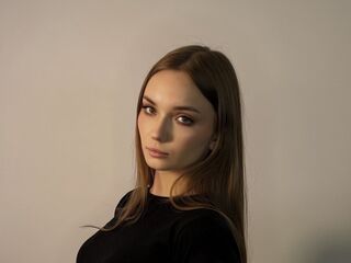 MariellaMinerich Live Cam live cam model