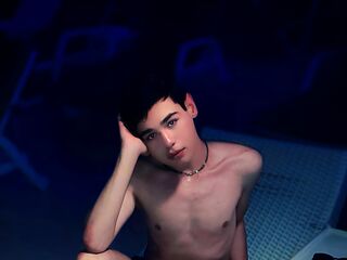 ValentinoCavalli Live Cam live cam pussy
