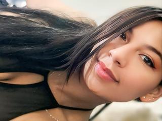 YasmineD749 Live Cam live cam facial